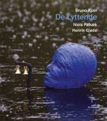 De lyttende