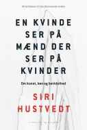 En kvinde ser på mænd der ser på kvinder